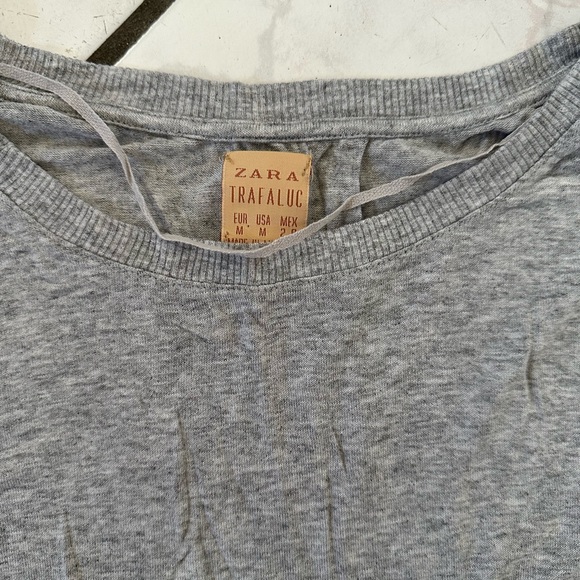 Zara longsleeve - Picture 2 of 3